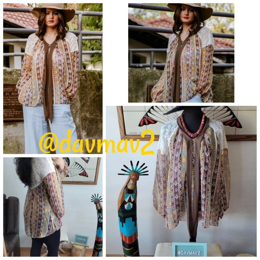 LAST 1 SMALL HOWDY GIRL Lace Crontrast Tribal Print Blouse